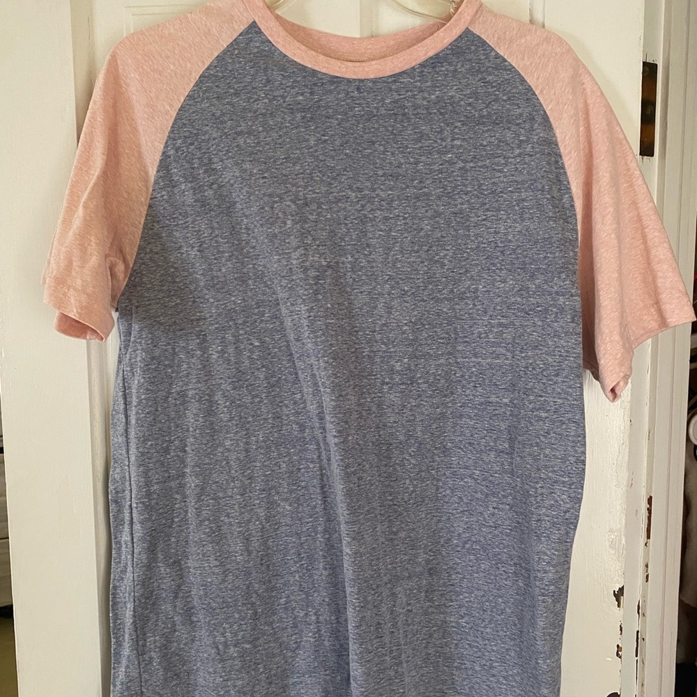 Nice cute out of town top!